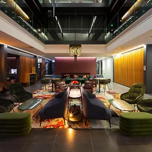 Hotel East And, Canberra
