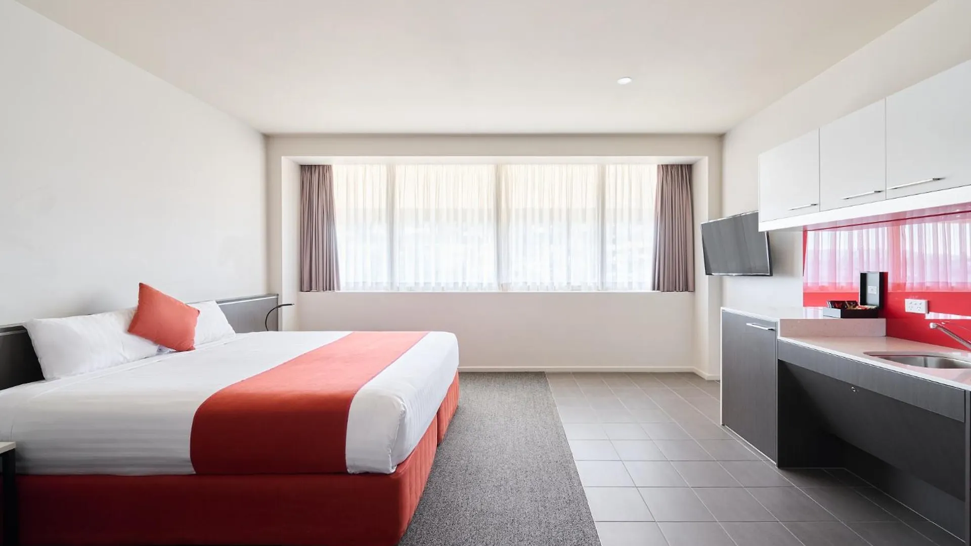 Abode Woden Aparthotel Canberra