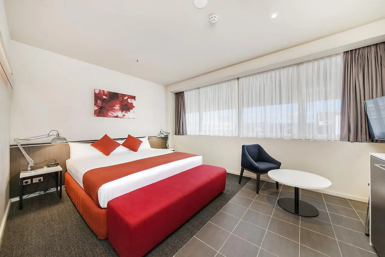 Abode Woden Aparthotel Canberra 4*,  Australia
