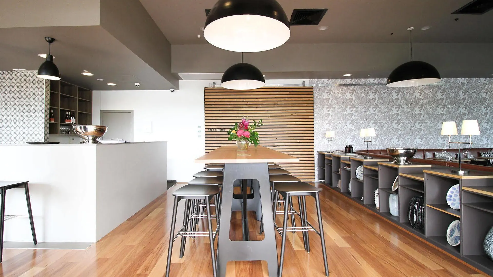Abode Woden Aparthotel Canberra